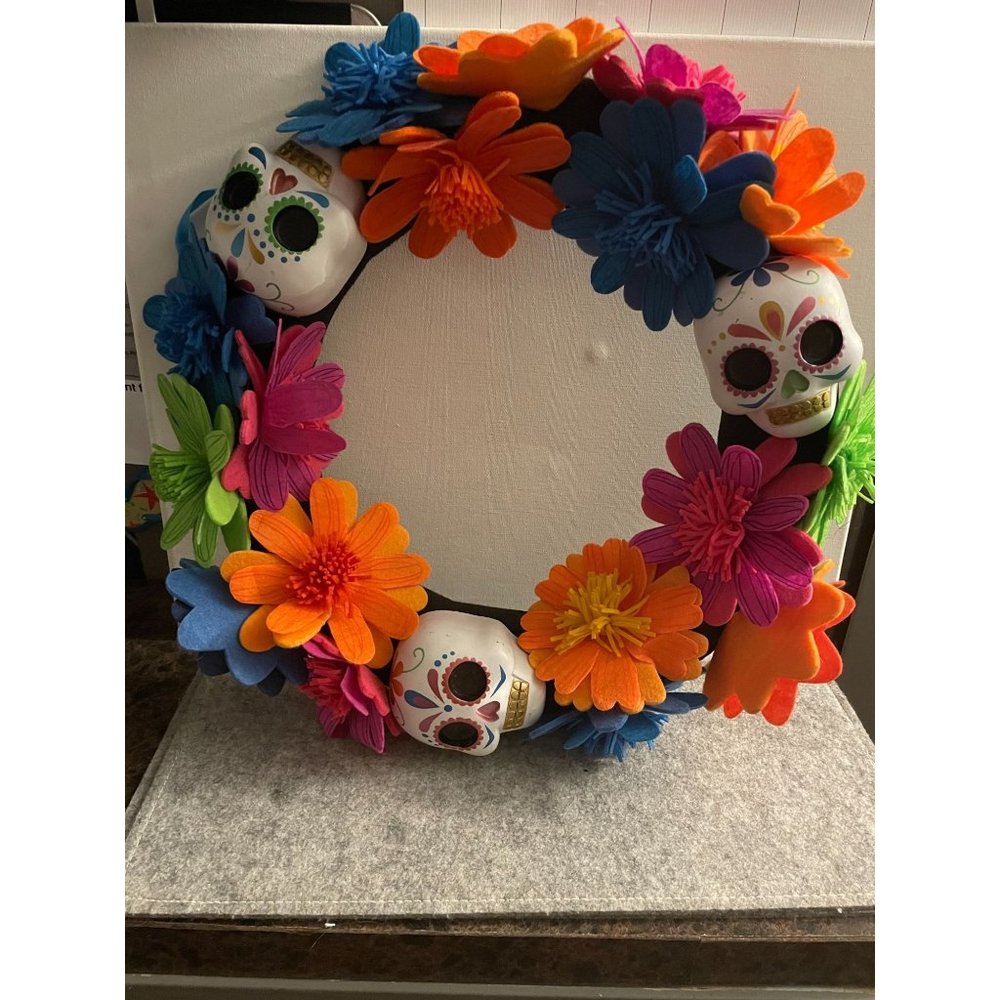 Day of The Dead 18" Wreath  #1372